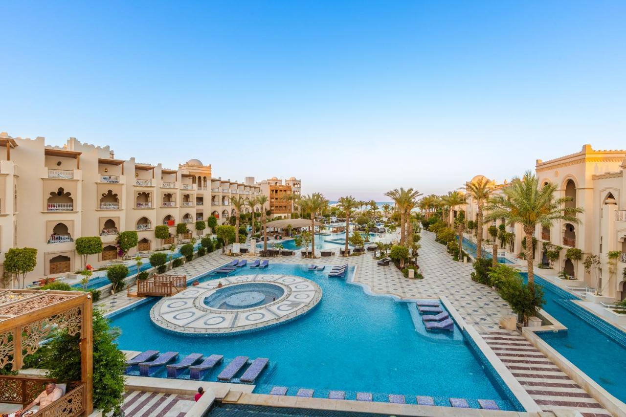 Grand Palace - Couples Only 18 Years (adults Only) הורגהדה